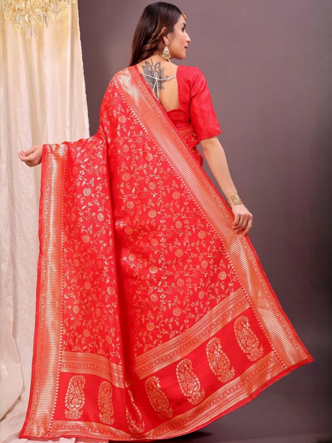 Dhimhi Women's Red Silk Cotton Woven Design Sarees