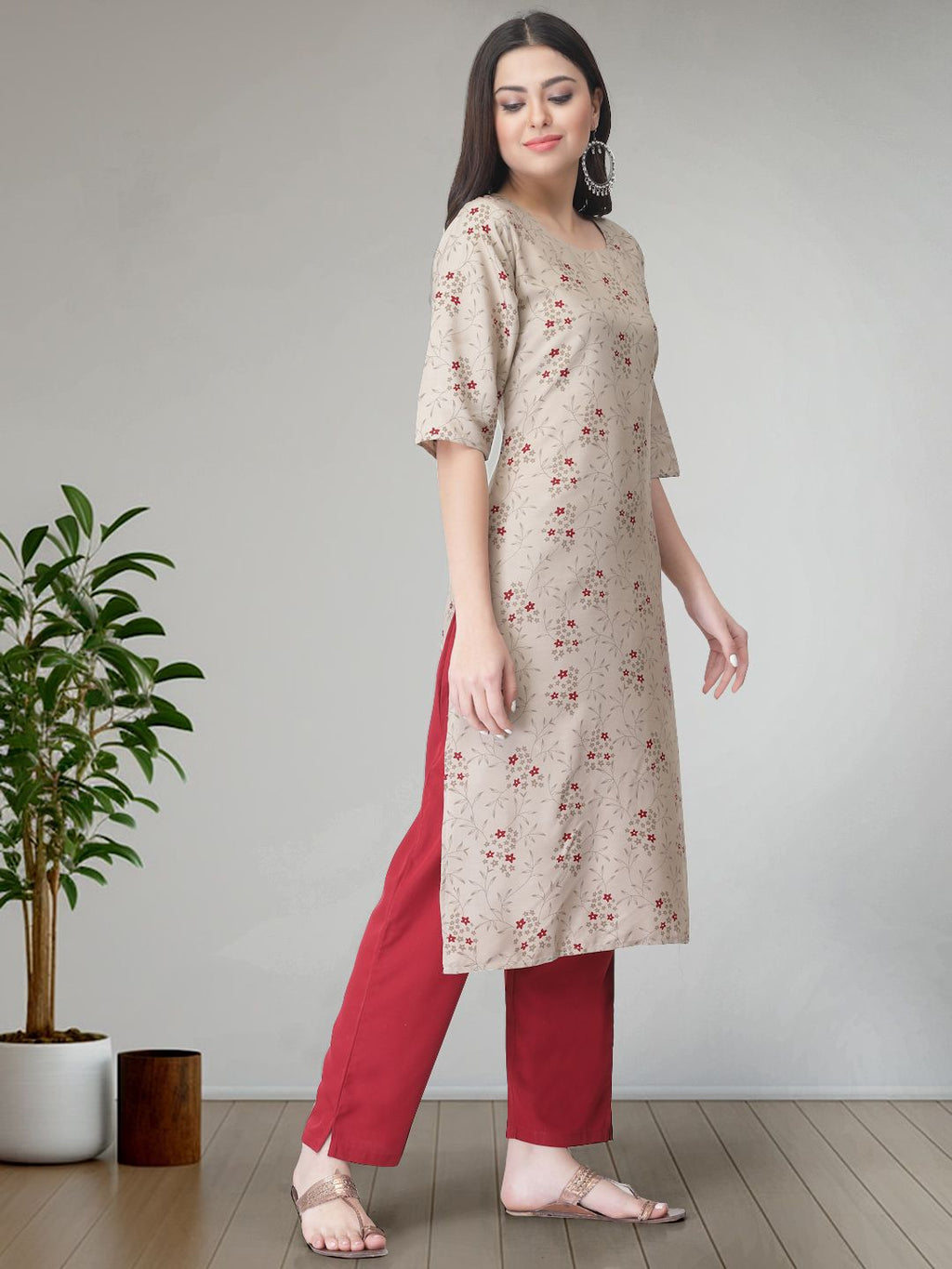Dhimhi Women's Ethnic Motifs Printed Regular Kurta with Trousers