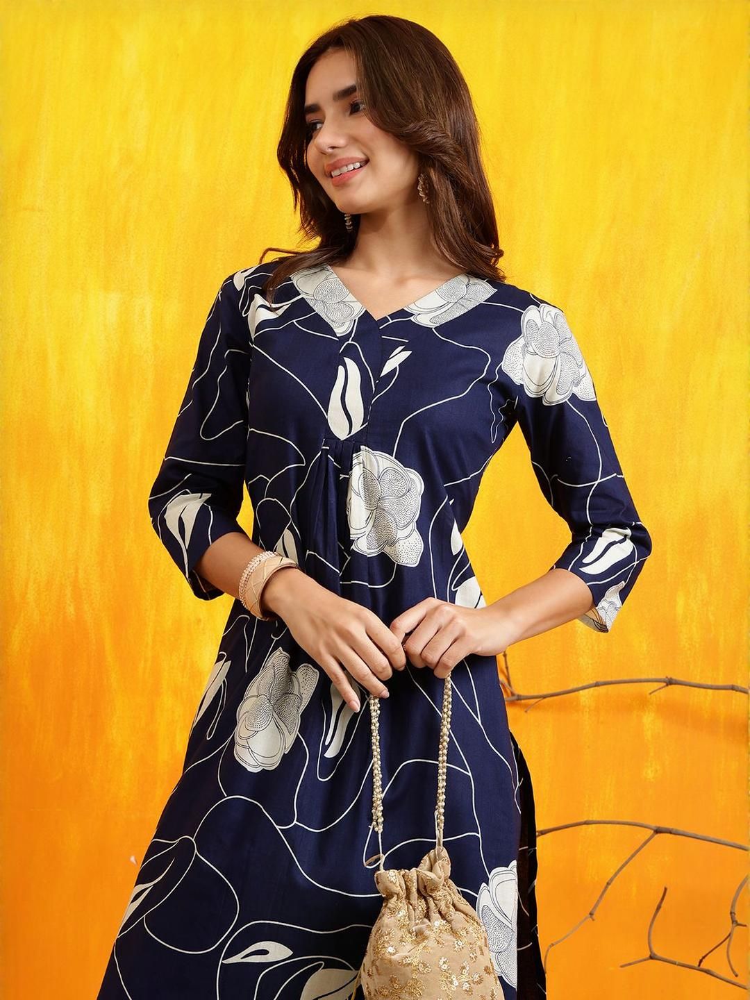 Dhimhi Women's Abstract Printed Cotton Kurta with Palazzo