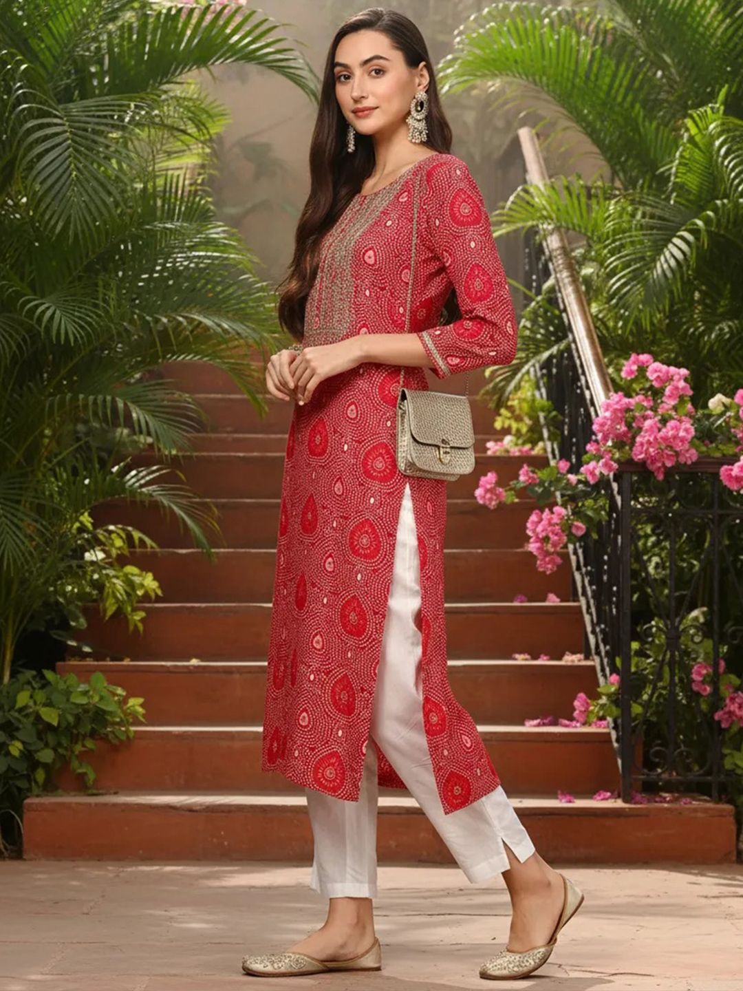 Bandhani Printed Sequinned Straight Kurta