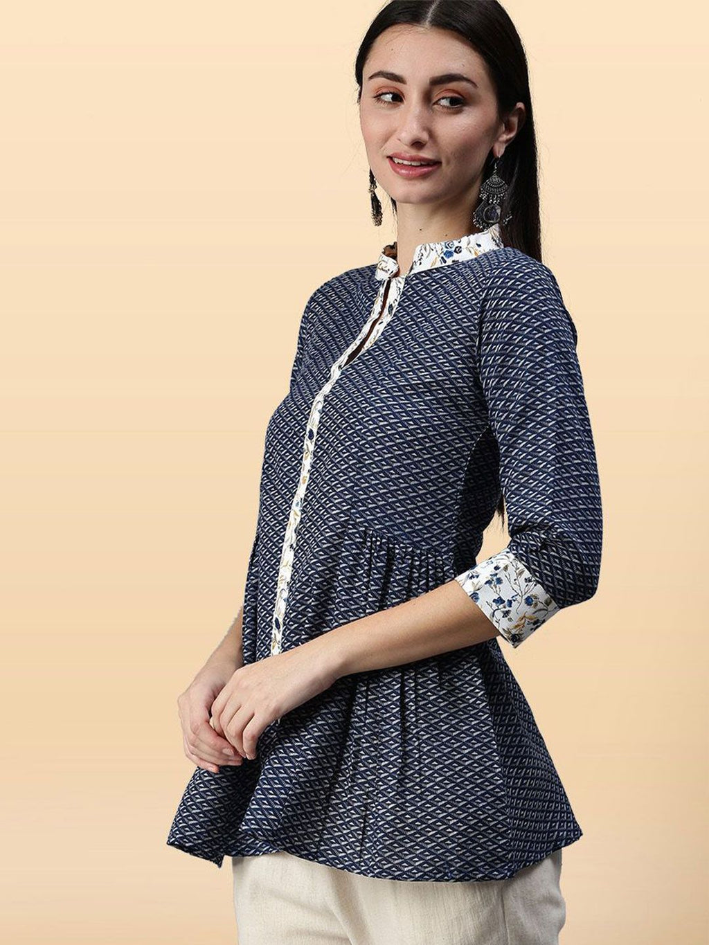 Dhimhi Women's Printed Mandarin Collar Tunics