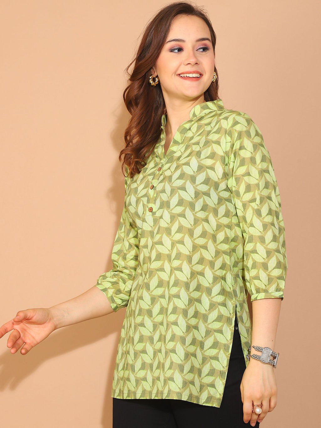 Dhimhi Women's Mandarin Collar Printed Tunic