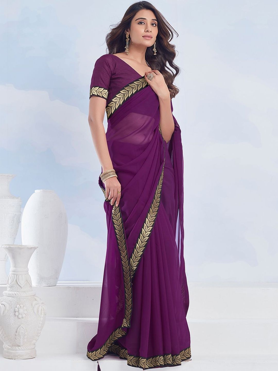 Dhimhi Women's Woven Design Poly Georgette Saree