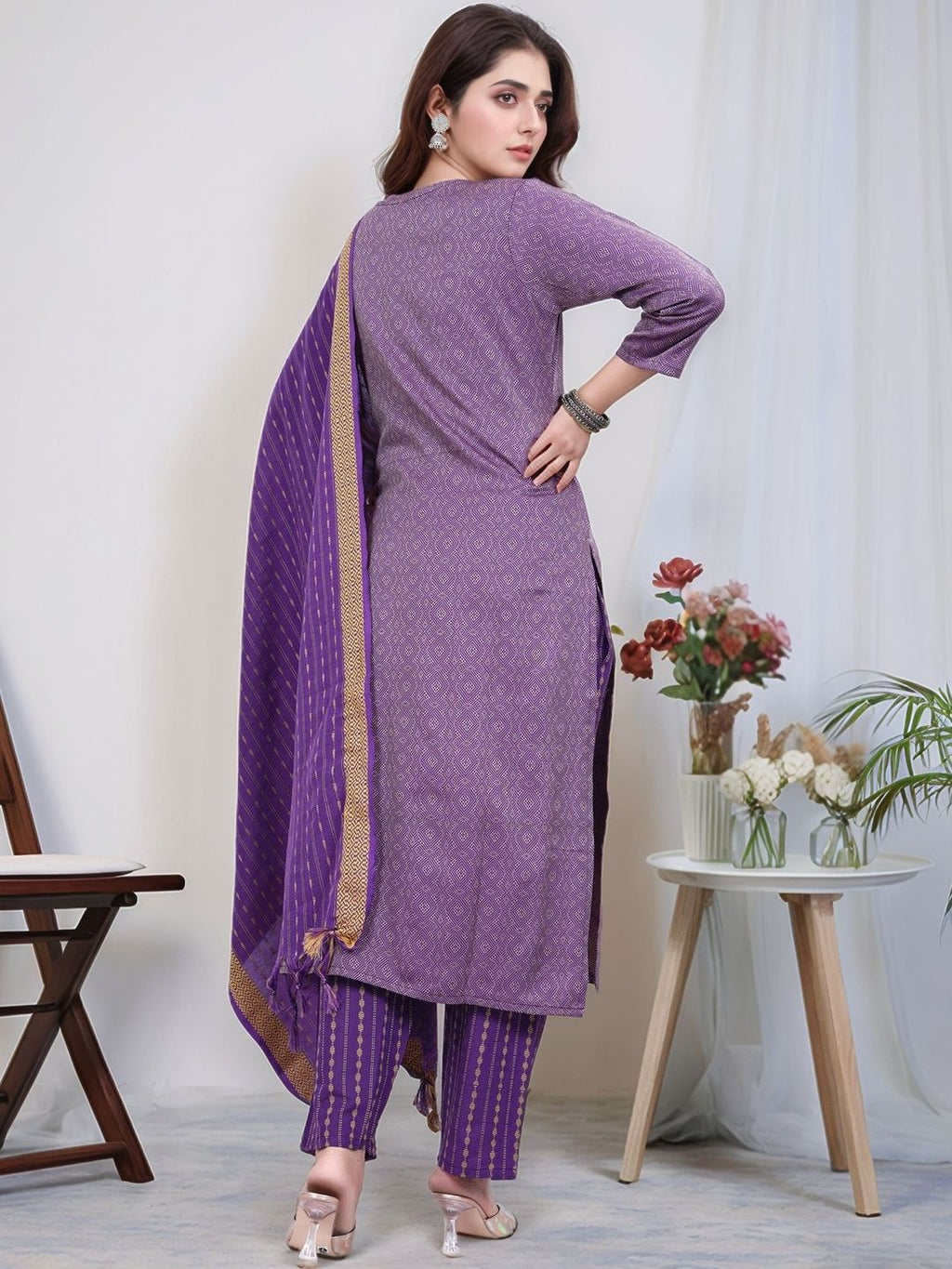 Dhimhi Women's Printed Regular Pure Cotton Kurta with Trousers & With Dupatta