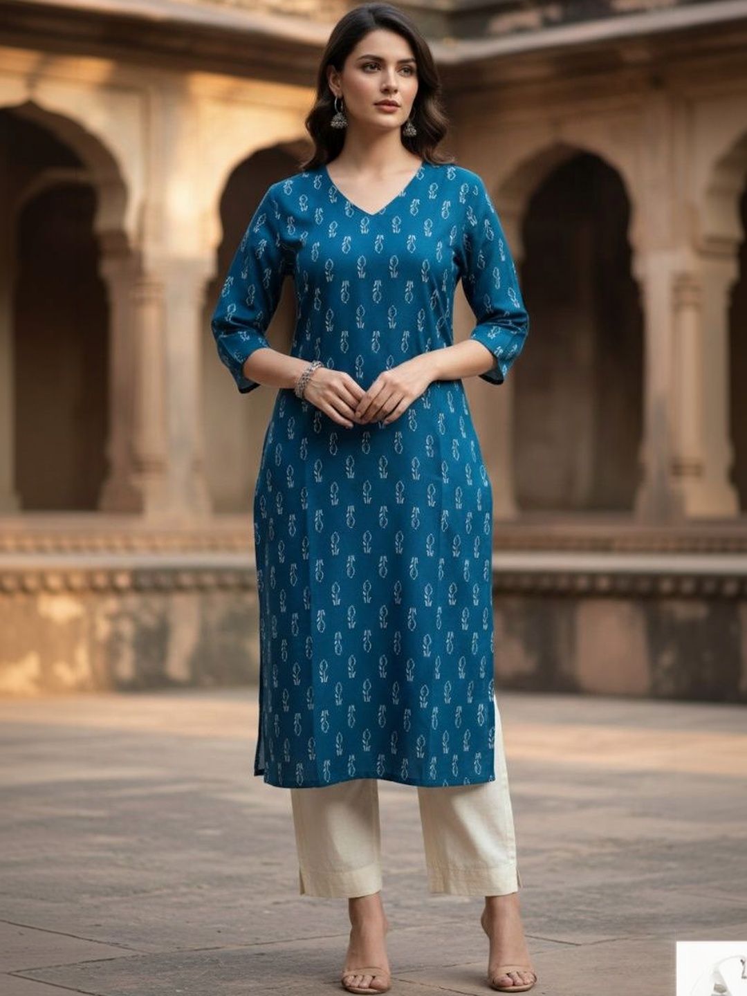 Women Ethnic Motifs Flared Sleeves Kurta