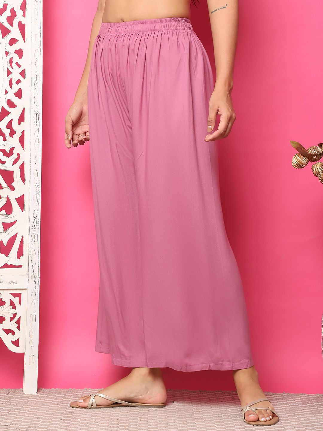 Dhimhi Women's Flared Palazzos