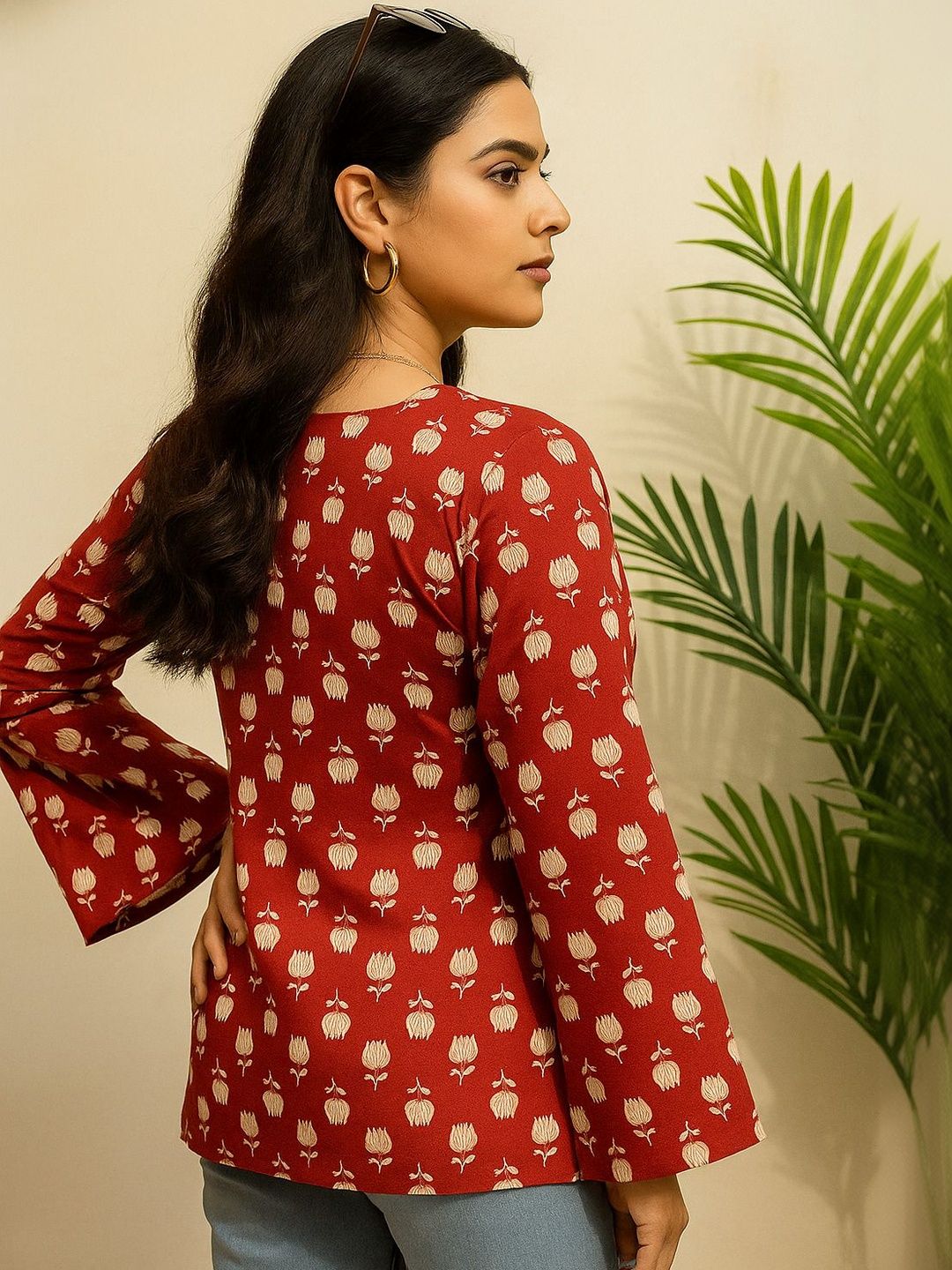 Women Floral Printed Sequinned Floral Kurta