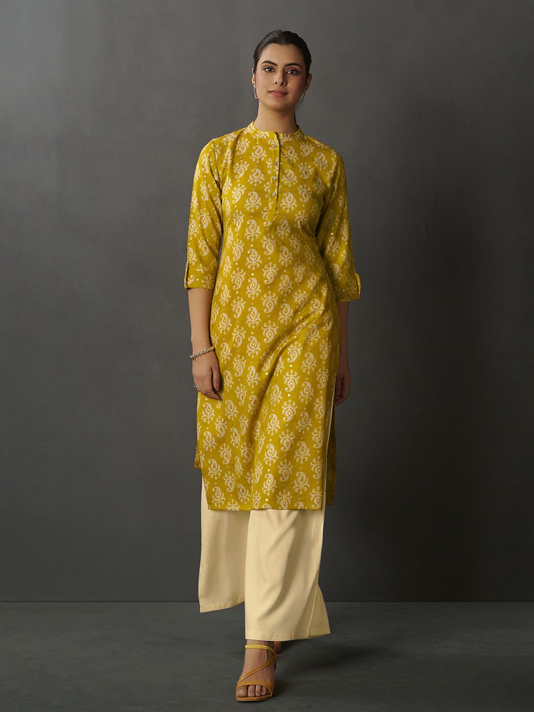 Women Paisley Printed Kurta