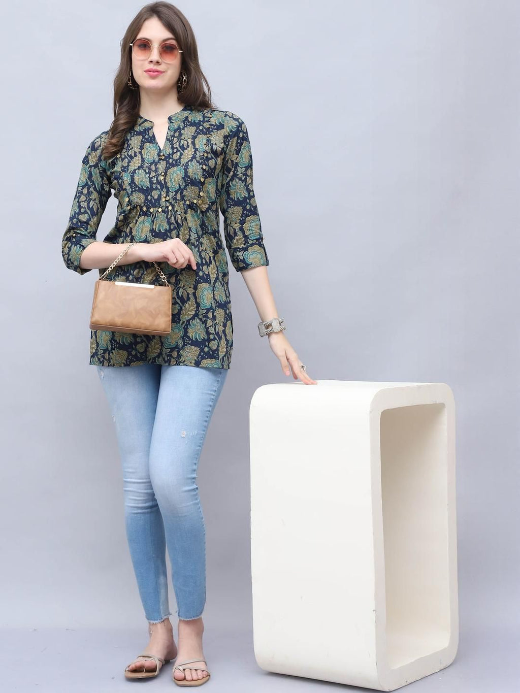 Women Floral Printed Floral Kurta