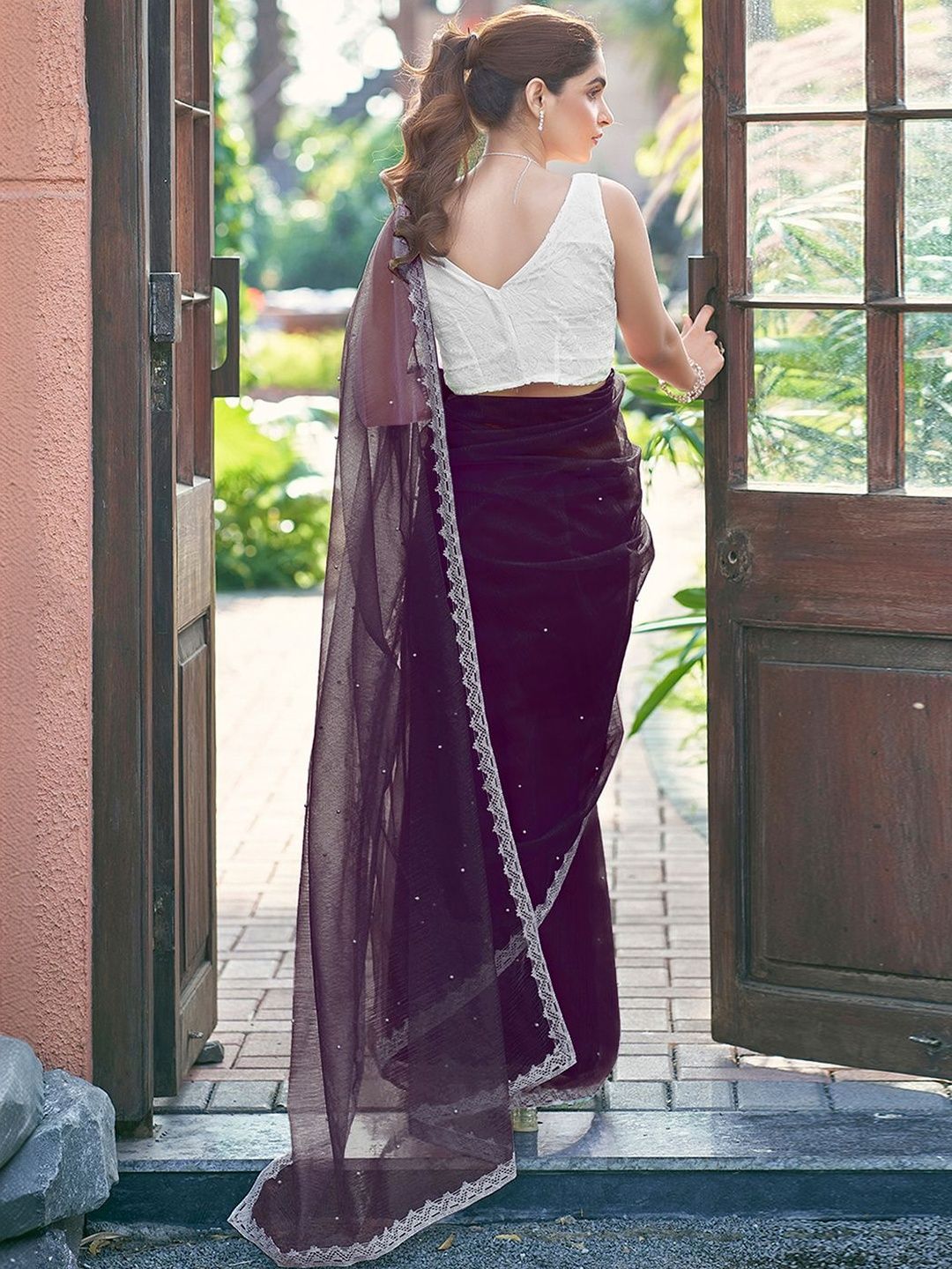 Dhimhi Women's Embellished Beads and Stones Supernet Saree