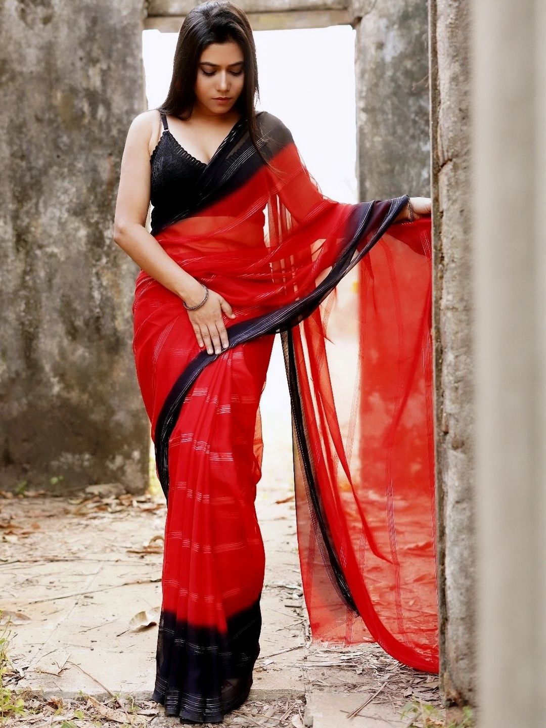 Dhimhi Women's Striped Satin Designer Saree