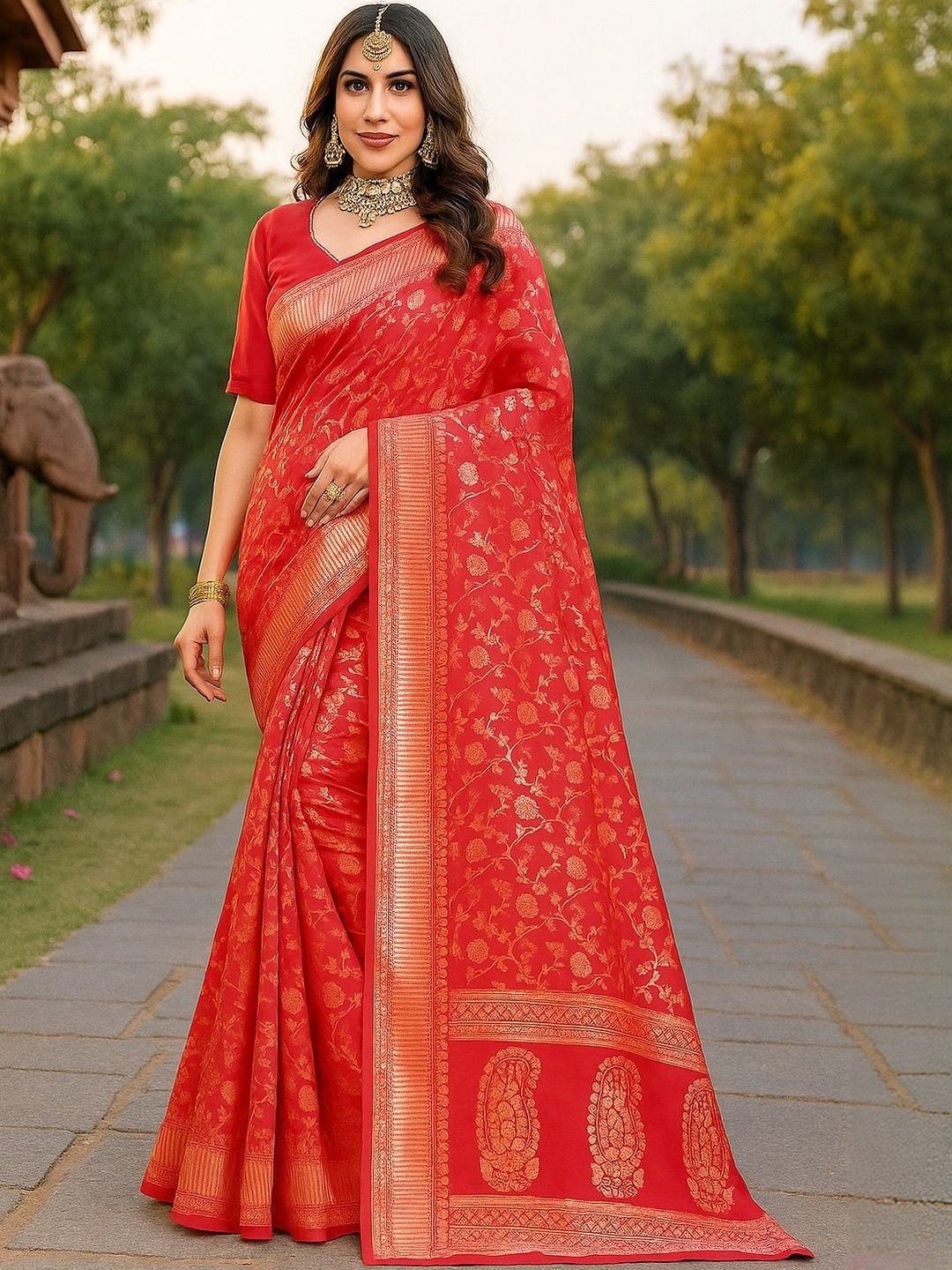 Dhimhi Women's Red Silk Cotton Woven Design Sarees