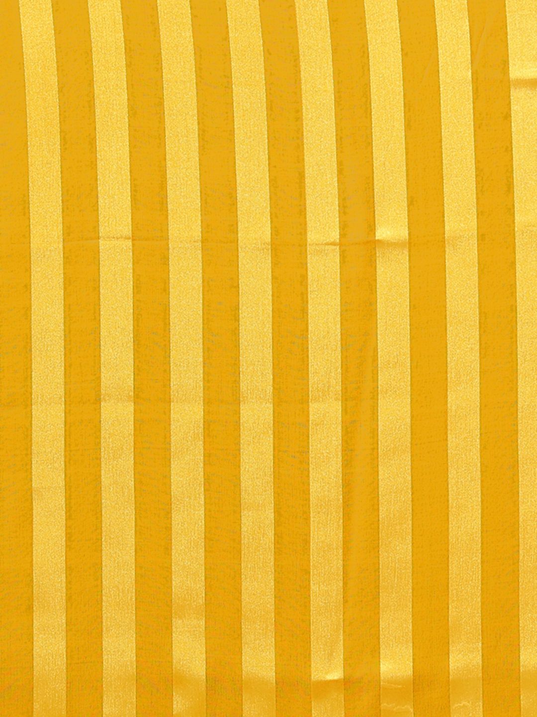 Dhimhi Women's Striped Satin Saree