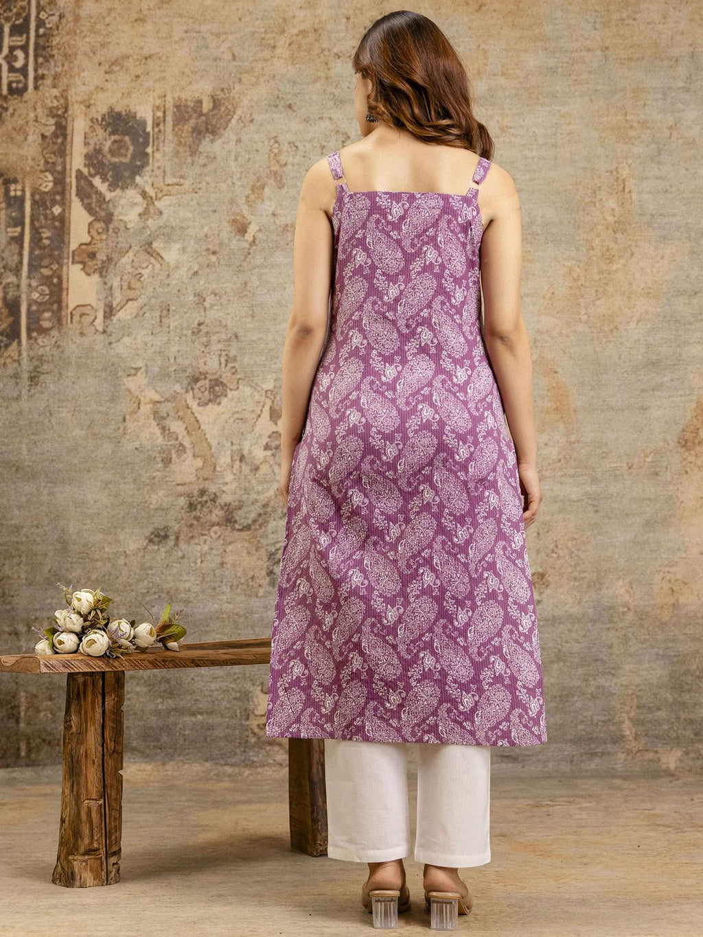 Paisley Printed Square Neck Cotton Straight Kurta