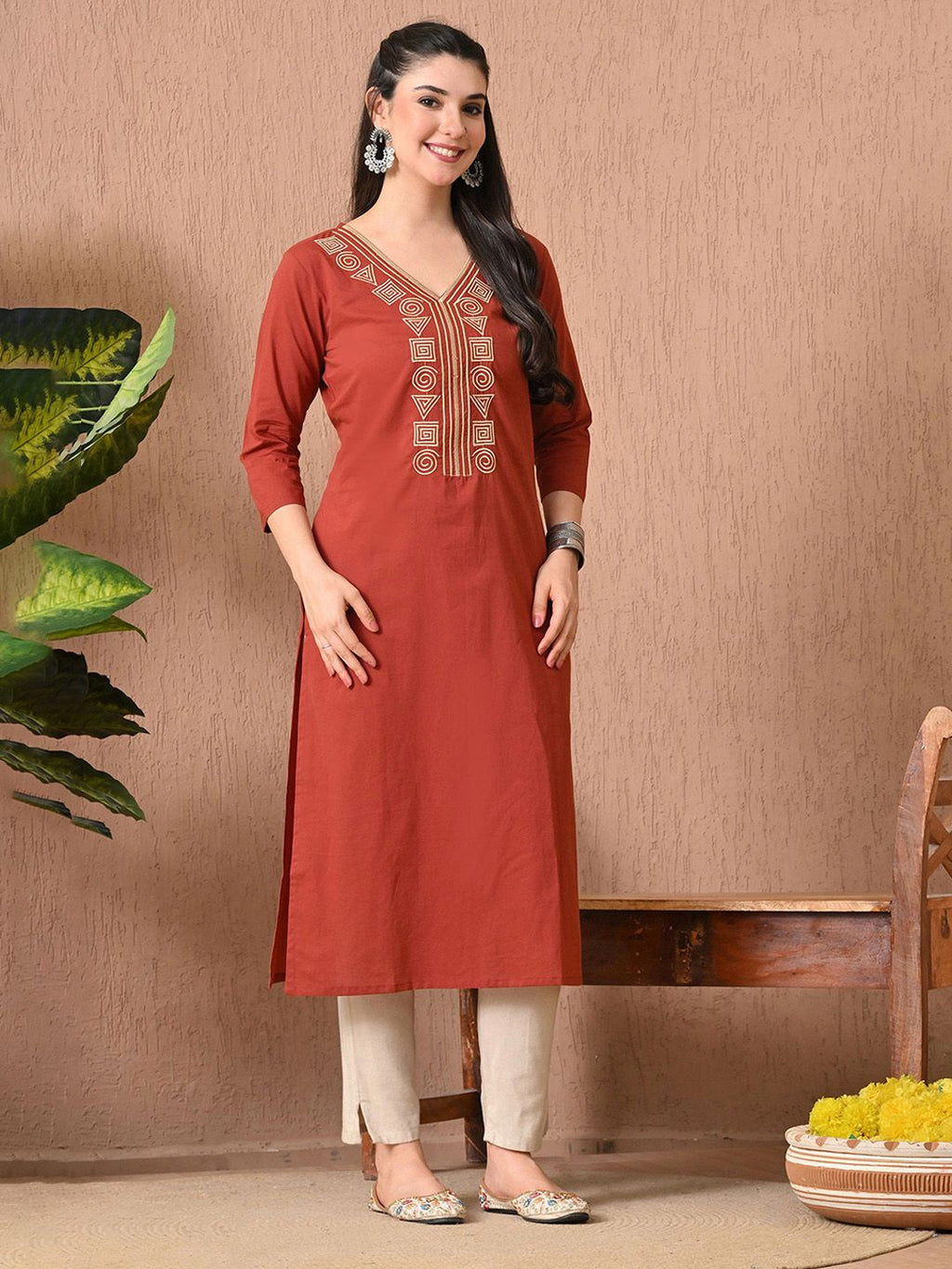 Geometric Embroidered Thread Work V-Neck Pure Cotton Kurta