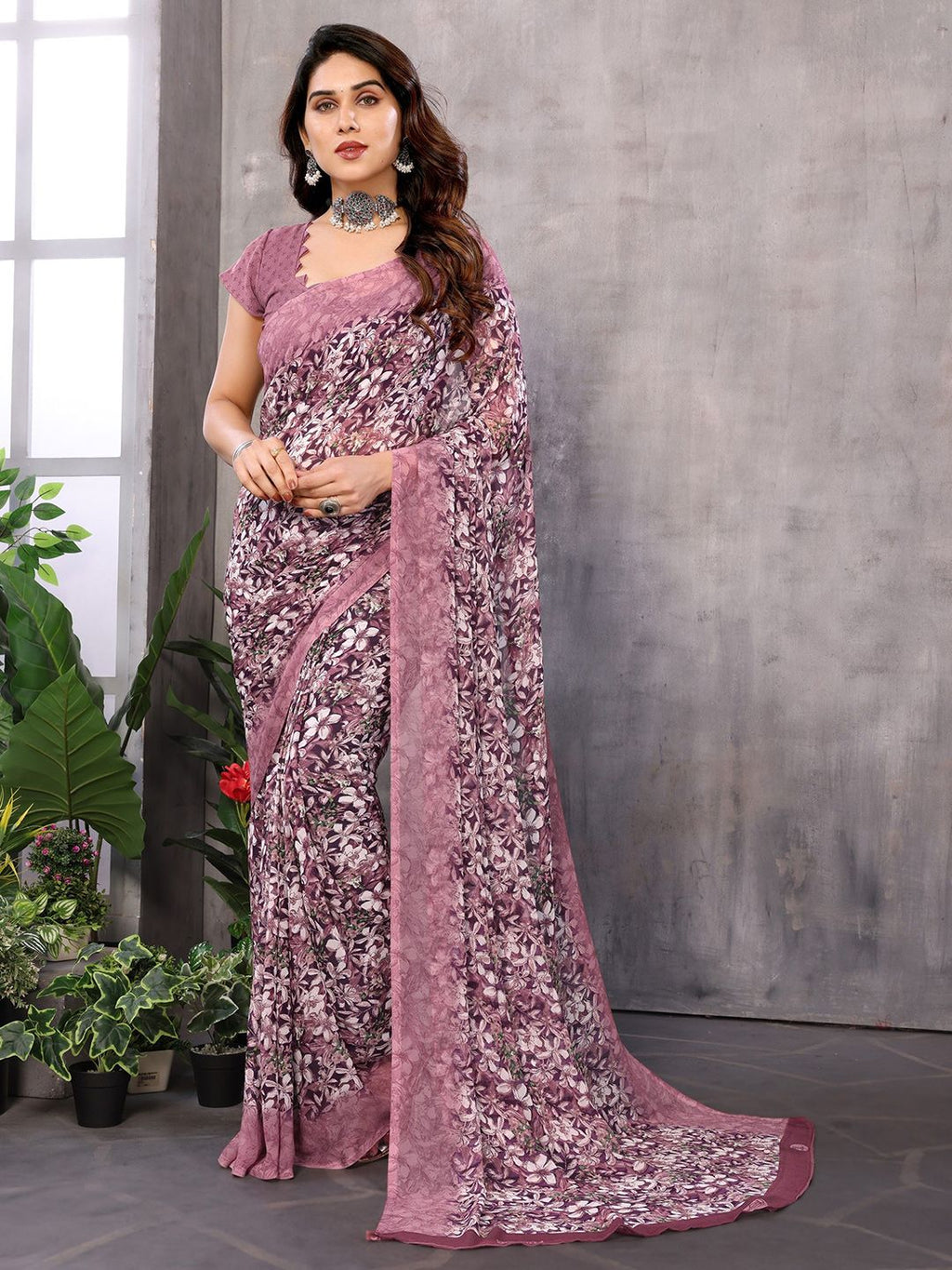 Dhimhi Women's Floral Printed Pure Georgette Saree